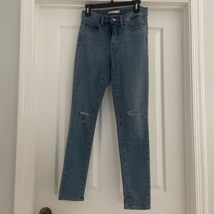 Levi size 28 denim jeans @@@@@